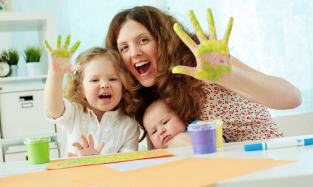 Phuong trinh montessori giup khuyen khich tu duy sang tao cua tre 1
